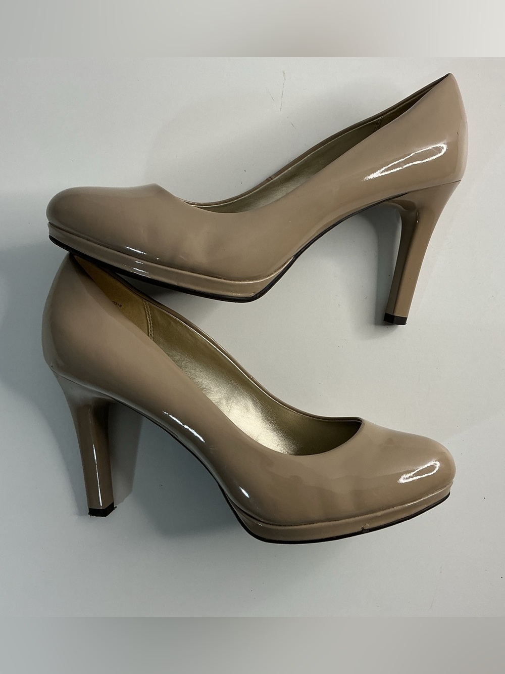 Bandolino Nude Patent Platform High Heels